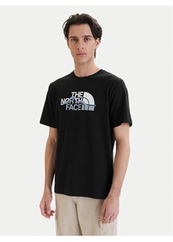 The North Face T-Shirt Mountain Line NF0A8GUX Czarny Regular Fit ze sklepu MODIVO w kategorii T-shirty męskie - zdjęcie 189191149