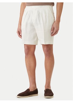 BOSS Szorty materiałowe H-Perin 50561858 Biały Tapered Fit ze sklepu MODIVO w kategorii Spodenki męskie - zdjęcie 189191175