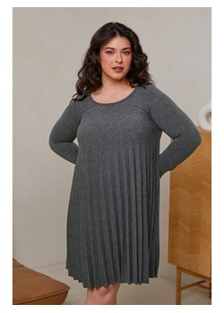 Curvy Lady Sukienka w kolorze khaki ze sklepu Limango Polska w kategorii Sukienki - zdjęcie 189199587