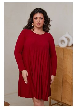 Curvy Lady Sukienka w kolorze czerwonym ze sklepu Limango Polska w kategorii Sukienki - zdjęcie 189199597