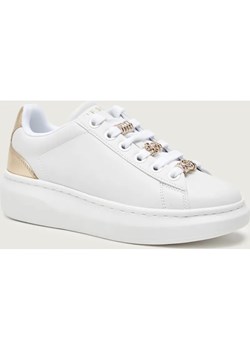 Guess Skórzane sneakersy FIONIA ze sklepu Gomez Fashion Store w kategorii Buty sportowe damskie - zdjęcie 189218395