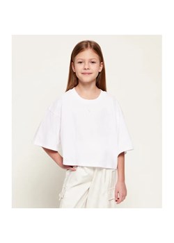 Guess T-shirt | Cropped Fit ze sklepu Gomez Fashion Store w kategorii Bluzki dziewczęce - zdjęcie 189219599