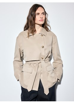 Mohito - Krótki trencz - beżowy ze sklepu Mohito w kategorii Płaszcze damskie - zdjęcie 189223468