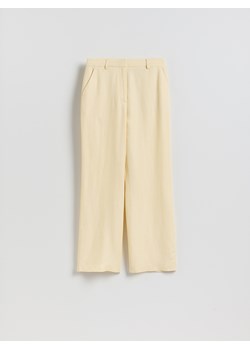 Reserved - Spodnie z wiskozą - jasnożółty ze sklepu Reserved w kategorii Spodnie damskie - zdjęcie 189223837