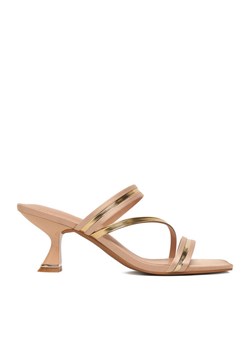 Klapki JENNY CEO-R24SS04372 Beżowy ze sklepu eobuwie.pl w kategorii Klapki damskie - zdjęcie 189228199