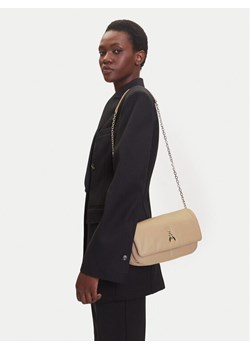 Patrizia Pepe Torebka 8B0220/L113 B732 Beżowy ze sklepu MODIVO w kategorii Listonoszki - zdjęcie 189231235