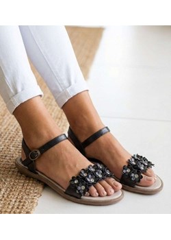 Czarne sandały na płaskim obcasie /A2-2 17917 T192/ ze sklepu Pantofelek24.pl w kategorii Sandały damskie - zdjęcie 189237025