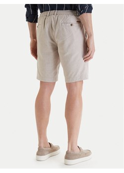 Bugatti Szorty materiałowe 1949-76419C Écru Regular Fit ze sklepu MODIVO w kategorii Spodenki męskie - zdjęcie 189237415