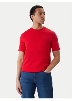 Bugatti T-Shirt 8350-75040C Czerwony Regular Fit ze sklepu MODIVO w kategorii T-shirty męskie - zdjęcie 189240057