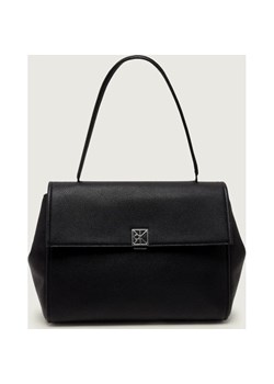 Calvin Klein Kuferek EMBLEM ze sklepu Gomez Fashion Store w kategorii Kuferki - zdjęcie 189243887