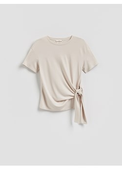 Reserved - T-shirt z ozdobnym wiązaniem - beżowy ze sklepu Reserved w kategorii Bluzki damskie - zdjęcie 189245398