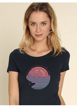 WOOOP Koszulka "The mountains are calling" w kolorze granatowym ze sklepu Limango Polska w kategorii Bluzki damskie - zdjęcie 189251005