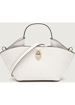 Guess Kuferek PATSIE ze sklepu Gomez Fashion Store w kategorii Kuferki - zdjęcie 189257635