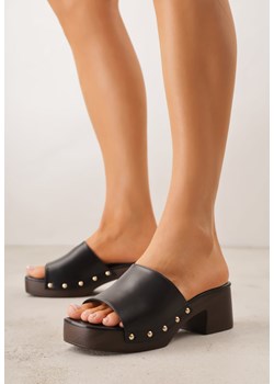 Czarne Klapki na Obcasie i Platformie z Kwadratowym Noskiem i Nitami Ellebianca ze sklepu born2be.pl w kategorii Klapki damskie - zdjęcie 189258626
