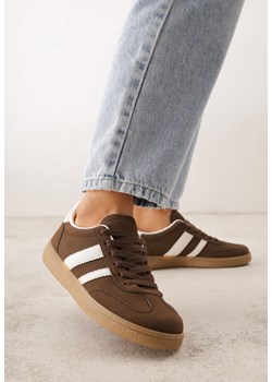 Brązowe Sneakersy na Kauczukowej Podeszwie z Geometrycznym Motywem Vikioria ze sklepu born2be.pl w kategorii Buty sportowe damskie - zdjęcie 189258698