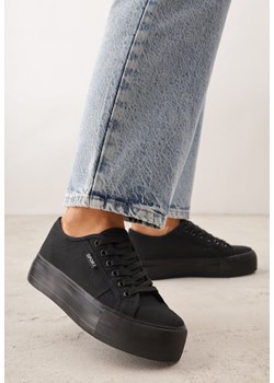 Czarne Klasyczne Trampki VICES w Stylu Basic Riovanna ze sklepu born2be.pl w kategorii Trampki damskie - zdjęcie 189258989