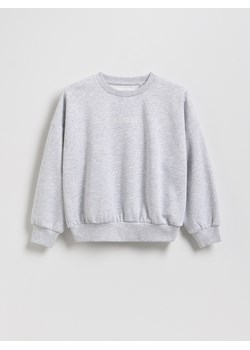 Reserved - Bluza z haftowanym napisem - jasnoszary ze sklepu Reserved w kategorii Bluzy dziewczęce - zdjęcie 189259129