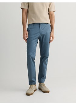Reserved - Spodnie chino slim fit - granatowy ze sklepu Reserved w kategorii Spodnie męskie - zdjęcie 189259486