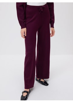 Reserved - Dzianinowe spodnie z wiskozą - ciemnofioletowy ze sklepu Reserved w kategorii Spodnie damskie - zdjęcie 189261828