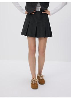 Reserved - Plisowane spódnico-szorty - ciemnoszary ze sklepu Reserved w kategorii Szorty - zdjęcie 189262449