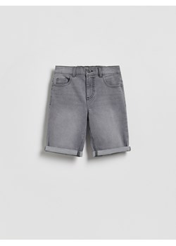 Reserved - Jeansowe szorty - jasnoszary ze sklepu Reserved w kategorii Spodnie chłopięce - zdjęcie 189262999
