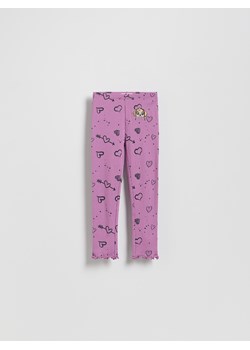 Reserved - Prążkowane legginsy Psi Patrol - fioletowy ze sklepu Reserved w kategorii Spodnie dziewczęce - zdjęcie 189263255