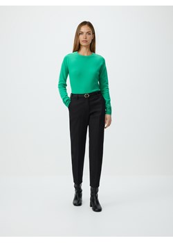 Reserved - Spodnie cygaretki z paskiem - czarny ze sklepu Reserved w kategorii Spodnie damskie - zdjęcie 189270338