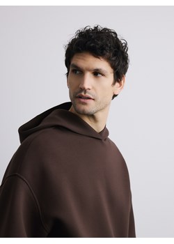 Reserved - Gładka bluza z kapturem - ciemnobrązowy ze sklepu Reserved w kategorii Bluzy męskie - zdjęcie 189270847