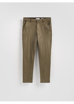 Reserved - Spodnie chino slim fit - brązowy ze sklepu Reserved w kategorii Spodnie męskie - zdjęcie 189270866