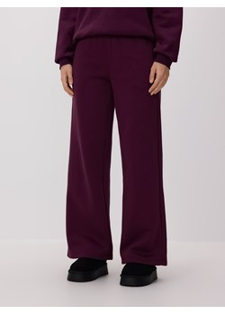 Reserved - Spodnie dresowe - ciemnofioletowy ze sklepu Reserved w kategorii Spodnie damskie - zdjęcie 189271076