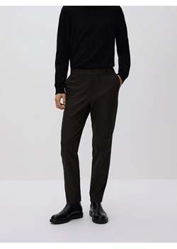 Reserved - Spodnie chino slim fit - ciemnobrązowy ze sklepu Reserved w kategorii Spodnie męskie - zdjęcie 189271568