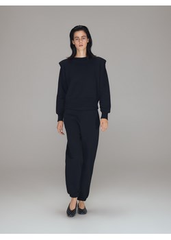 Reserved - Dresowe spodnie - czarny ze sklepu Reserved w kategorii Spodnie damskie - zdjęcie 189276025