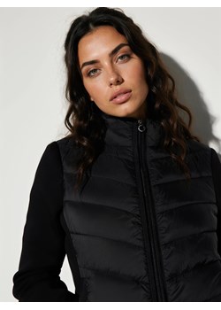 Mohito - Czarna kurtka pikowana - czarny ze sklepu Mohito w kategorii Kurtki damskie - zdjęcie 189276416
