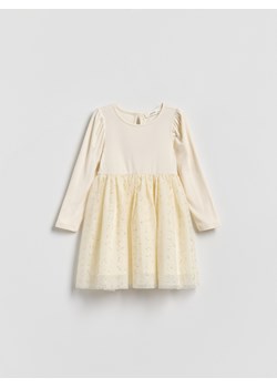 Reserved - Sukienka z tiulowym dołem - kremowy ze sklepu Reserved w kategorii Sukienki dziewczęce - zdjęcie 189276986