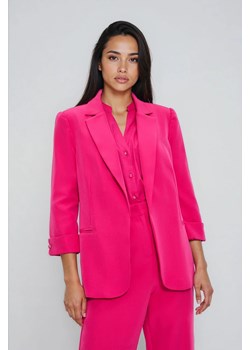 Marynarka z rękawami 3/4 fuksjowa ze sklepu Moodo.pl w kategorii Marynarki damskie - zdjęcie 189283467