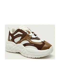 Armani Exchange Sneakersy ze sklepu Gomez Fashion Store w kategorii Buty sportowe damskie - zdjęcie 189283668