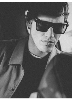 Reserved - Okulary przeciwsłoneczne z polaryzacją - czarny ze sklepu Reserved w kategorii Okulary przeciwsłoneczne męskie - zdjęcie 189304235