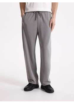Reserved - Spodnie loose fit - szary ze sklepu Reserved w kategorii Spodnie męskie - zdjęcie 189304377