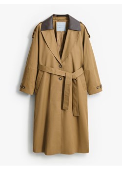 Mohito - Trencz z paskiem - ciemnobrązowy ze sklepu Mohito w kategorii Płaszcze damskie - zdjęcie 189307509