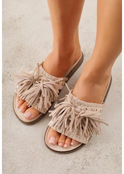 Beżowe Klapki w Stylu Boho Zdobione Frędzlami Stavania ze sklepu born2be.pl w kategorii Klapki damskie - zdjęcie 189308027