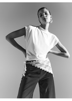 Reserved - Bluzka z marszczeniem - złamana biel ze sklepu Reserved w kategorii Bluzki damskie - zdjęcie 189309288