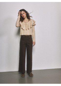Reserved - Jeansy wide leg z aplikacją - brązowy ze sklepu Reserved w kategorii Jeansy damskie - zdjęcie 189309705