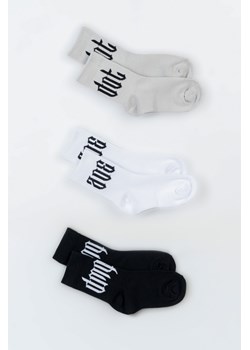 Skarpety z napisami 3-PAK, Rozmiar -  34, Kolor - Multikolor ze sklepu REPORTER w kategorii Majtki dziecięce - zdjęcie 189316498