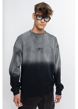 Czarna bluza CREWNECK BOXY bez kieszeni z kontrastowym przejściem tonalnym, Rozmiar - 146, Kolor - Czarny ze sklepu REPORTER w kategorii Bluzy chłopięce - zdjęcie 189316559