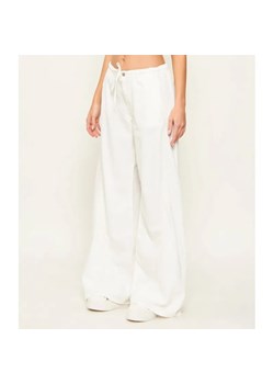 Guess Jeans Jeansy | Relaxed fit ze sklepu Gomez Fashion Store w kategorii Jeansy damskie - zdjęcie 189321625