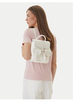 Guess Plecak V6GZ05 W2120 Écru ze sklepu MODIVO w kategorii Plecaki - zdjęcie 189322789