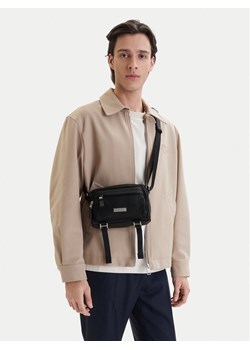 Calvin Klein Saszetka Sleek Utility Camera Bag LV04D3339G Czarny ze sklepu MODIVO w kategorii Torby męskie - zdjęcie 189322817