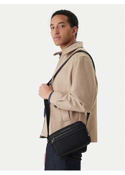 Tommy Hilfiger Saszetka Th Repreve Ew Reporter AM0AM14152 Czarny ze sklepu MODIVO w kategorii Torby męskie - zdjęcie 189322925