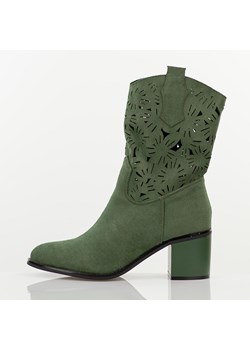 Zielone zamszowe ażurowe botki damskie na obcasie M.Daszyński 2337-12 ze sklepu suzana.pl w kategorii Botki - zdjęcie 189324086
