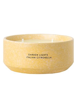 AVA &amp; MAY Świeca zapachowa "Garden Lights - Italian Citronella" - 450 g ze sklepu Limango Polska w kategorii Świece i dyfuzory - zdjęcie 189326125